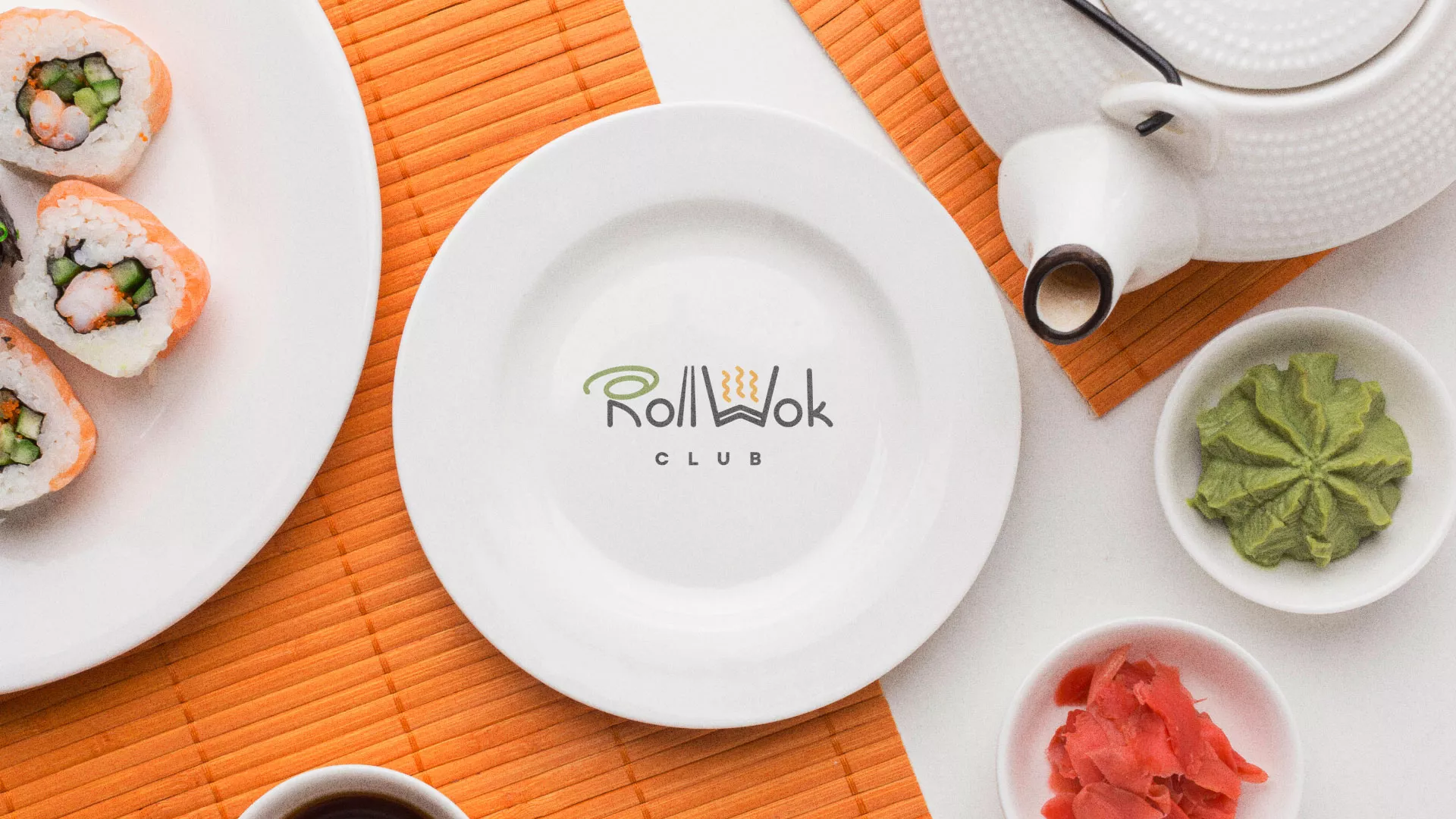 Разработка логотипа и фирменного стиля в Гаджиево для суши-бара «Roll Wok Club»
